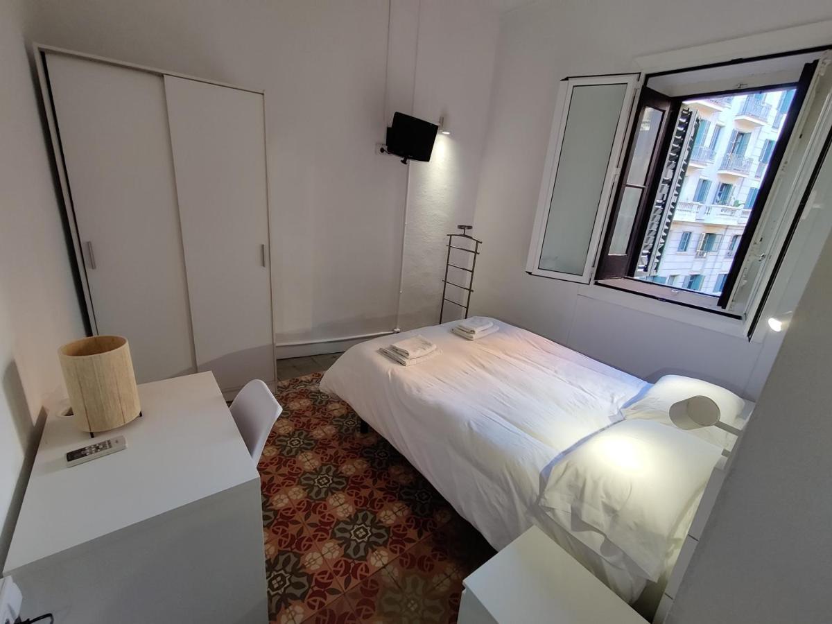 ברצלונה Hostal Del Palau מראה חיצוני תמונה