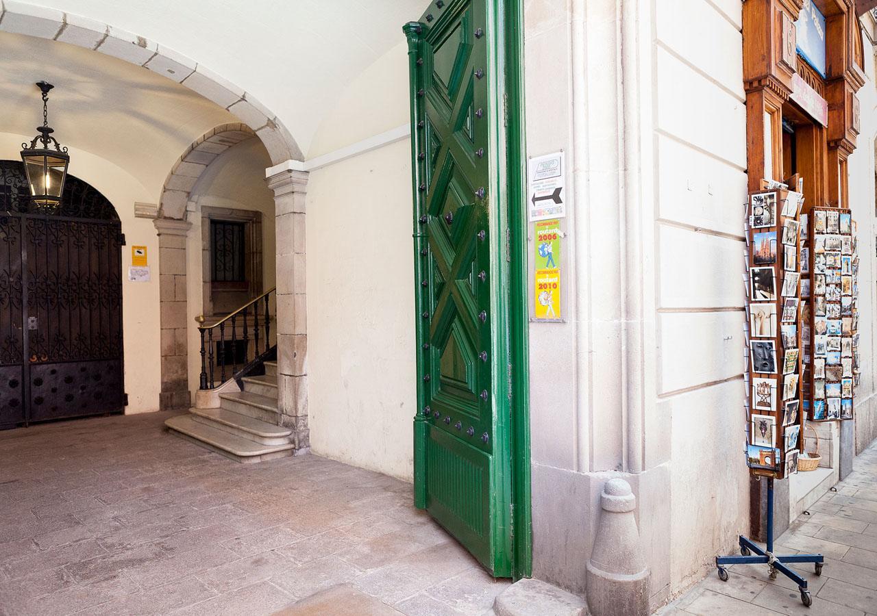 ברצלונה Hostal Del Palau מראה חיצוני תמונה